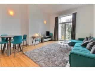 Huis gemengd gebruik Elsene 4 appartementen 400m² tuin
