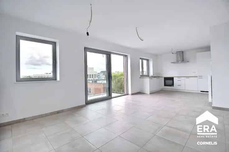 Appartement te koop Molenbeek 95m2 3 slaapkamers terras