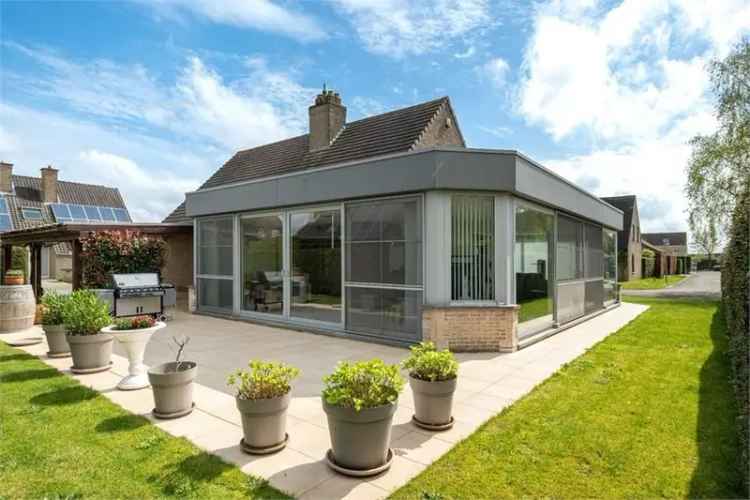 Huis te koop Bavikhove 4 slaapkamers 260m² EPC B