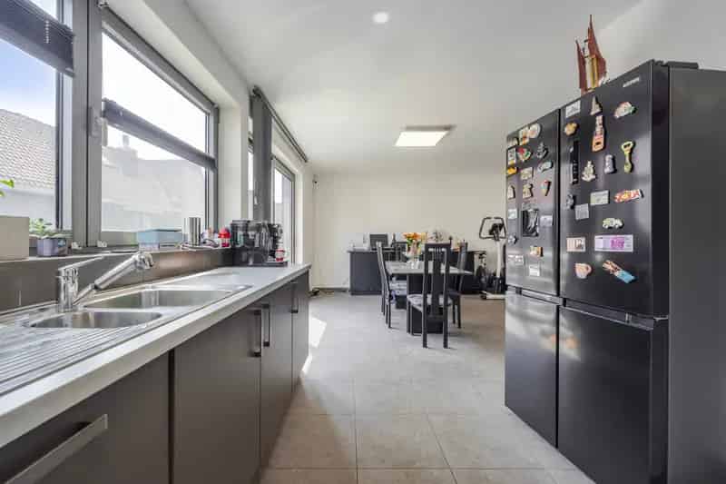Huis te koop Roeselare Centrum - Instapklare woning met garage
