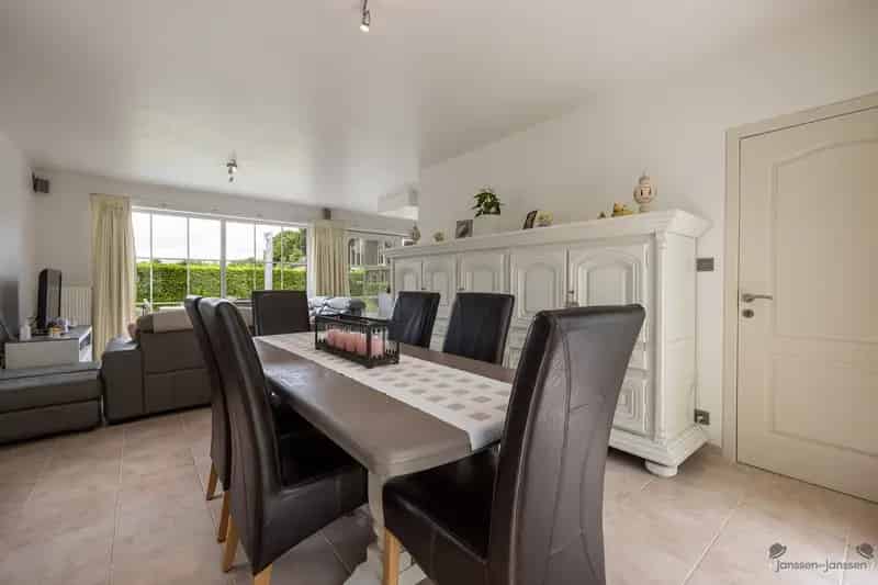 Instapklare woning 4 slaapkamers 659m²