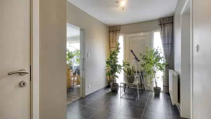 Gerenoveerde woning met loodsen te Herk-de-Stad