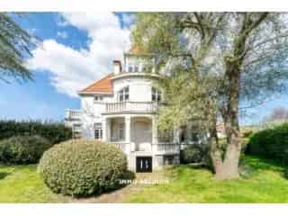 Villa te koop De Haan 5 slaapkamers grote tuin