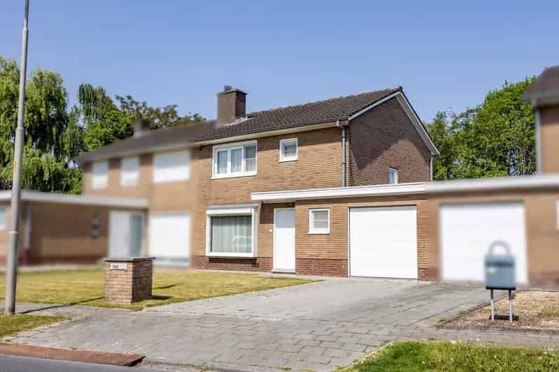Huis te huur Lindewijk: Ruime gezinswoning met garage