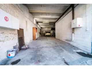 Garagebox te koop Montignies-sur-Sambre - 88m² garage plus appartement