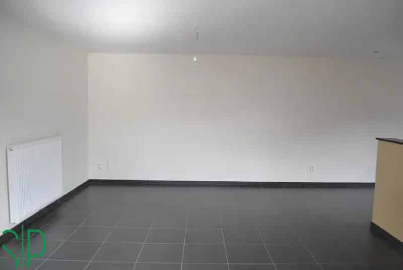 Appartement te huur Mol - gelijkvloers met terras en carport
