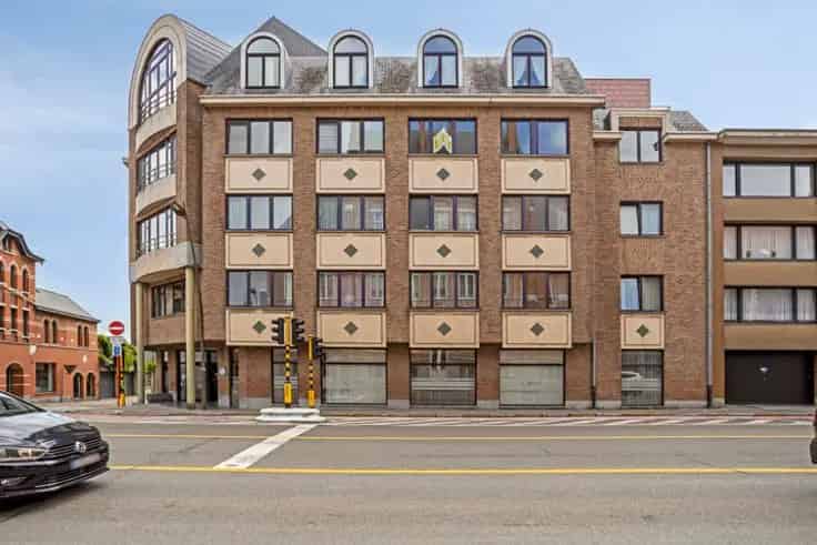 Appartement te Koop Halle 2 slaapkamers staanplaats