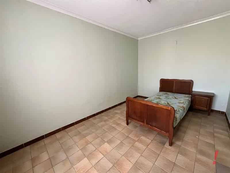 Gelijkvloerse woning te huur 3 slaapkamers rustige ligging