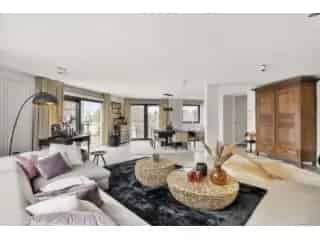 Penthouse te koop Waregem 260m2 luxe afwerking