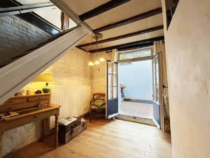 Duplex te Koop Auderghem te Renoveren 2 slaapkamers