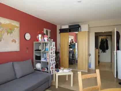 Gemeubileerd Studio Te Huur EU-wijk Nabij Metro Merode