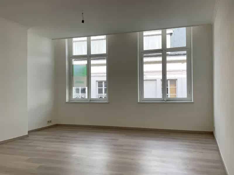 Appartement te huur Gent: 1 slaapkamer, authentiek herenhuis