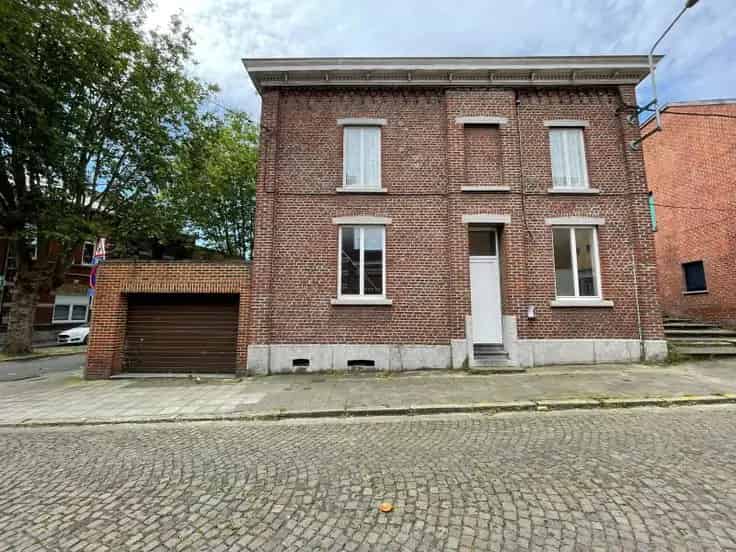 Appartementenblok Te Koop Nabij Kasteel Monceau