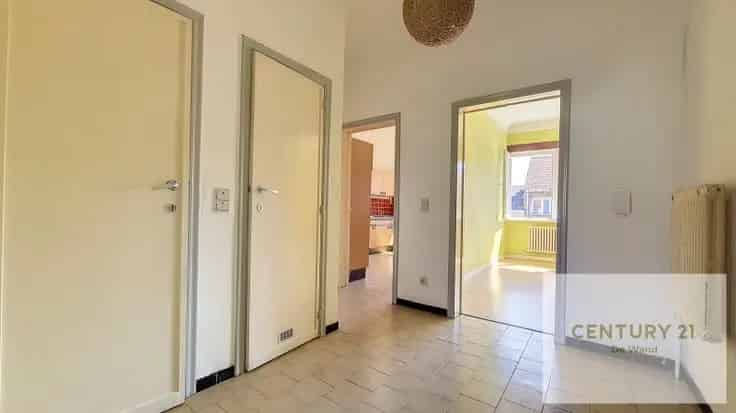 Appartement te Koop 2 Slaapkamers Kelder Dubbele Beglazing