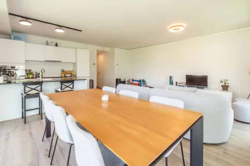 Nieuwbouwappartement te Halle 2 slaapkamers terras kelder