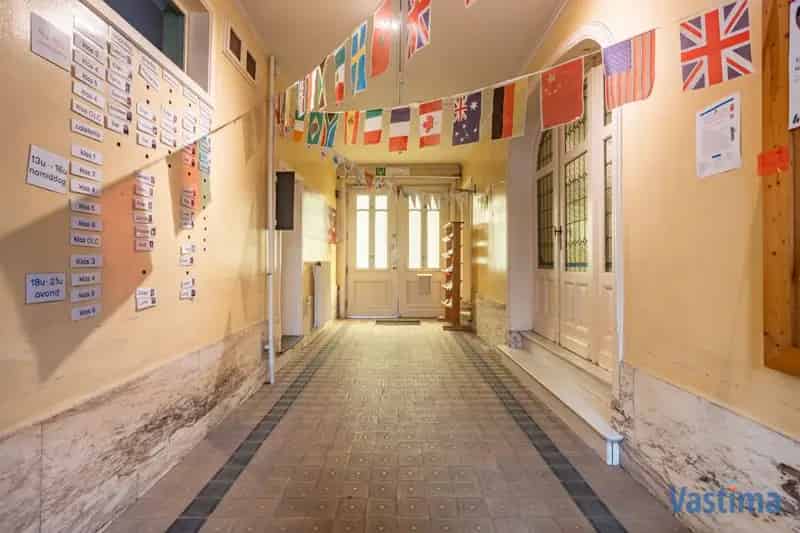 Uniek pand Aalst voormalige school veel mogelijkheden