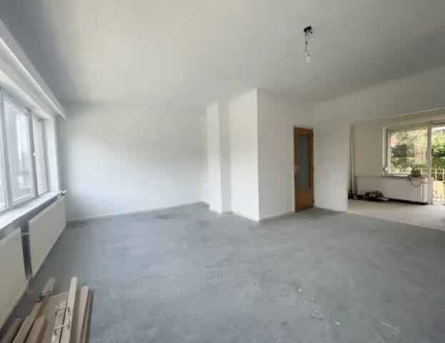 Huis te Auderghem 3 slaapkamers 200m2 tuin garage