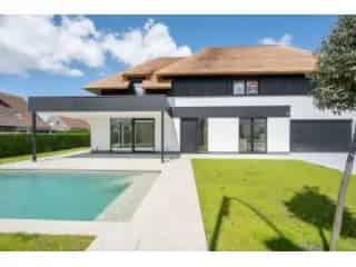 Villa te Koop Knokke - Luxe Eigendom met Zwembad
