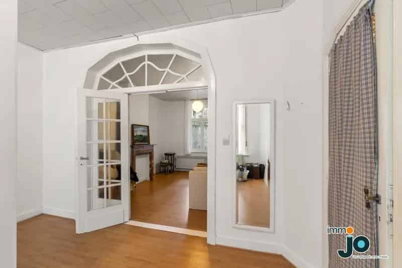 Herenhuis Oostende 5 slaapkamers Te renoveren