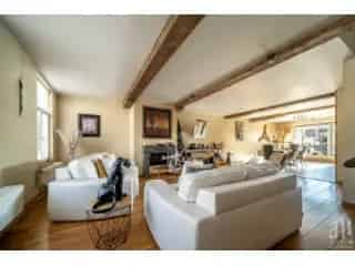Appartement te Koop Doornik - Duplex met Terras Nabij Station