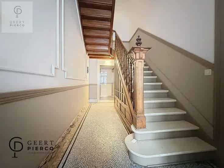 Appartement te Koop Schaerbeek 131m2 2 slaapkamers