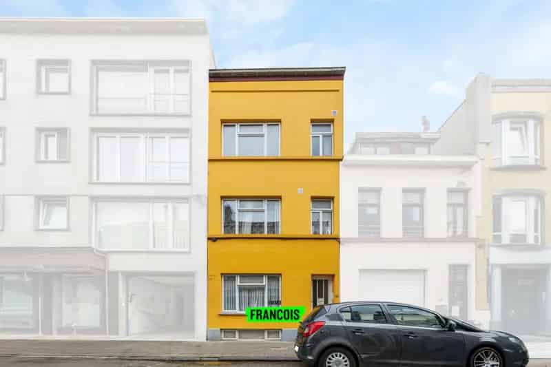 Opbrengsteigendom 3 Appartementen Oostende Nabij Strand A10