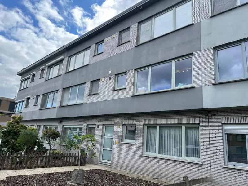 Appartement te koop Hoevenen: terras garage 2 slaapkamers
