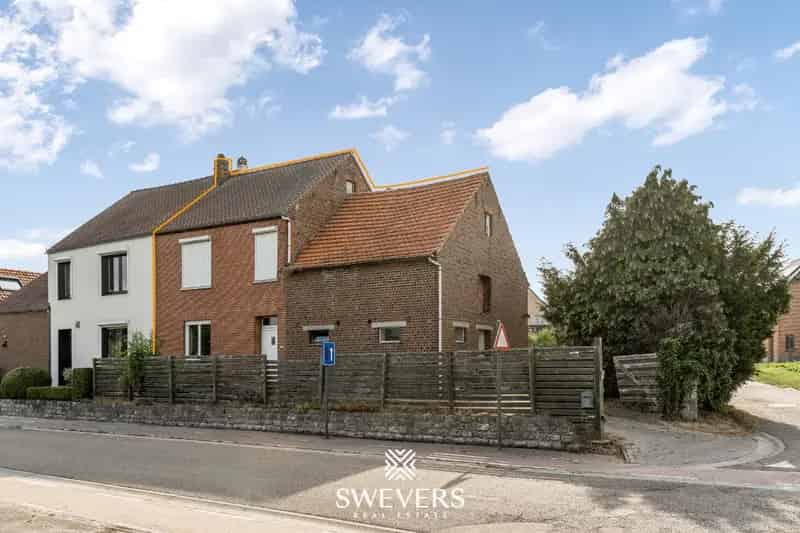 Renovatieproject Halen: Halfopen Woning met Tuin