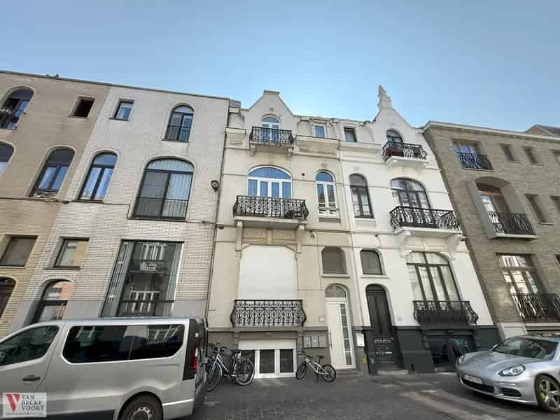 Opbrengsteigendom 3 Appartementen Oostende Belle Epoque