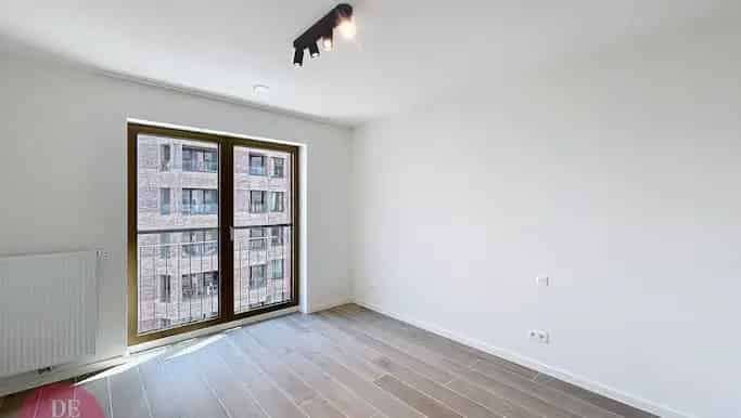 Appartement te huur Brussel 65m²  Terras 7m²