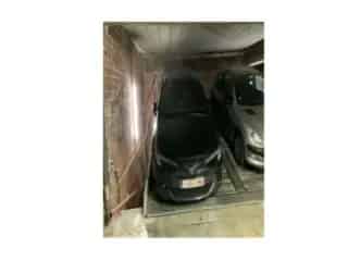 Parking te huur Brussel - Garagebox in Afgesloten Parkeerterrein
