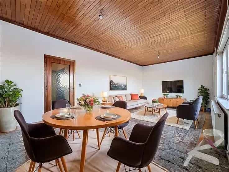 Huis Te Koop 3 slaapkamers Garage Tuin