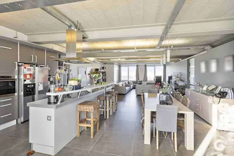 Royale Loft te Huur Antwerpen 4 slaapkamers groot terras