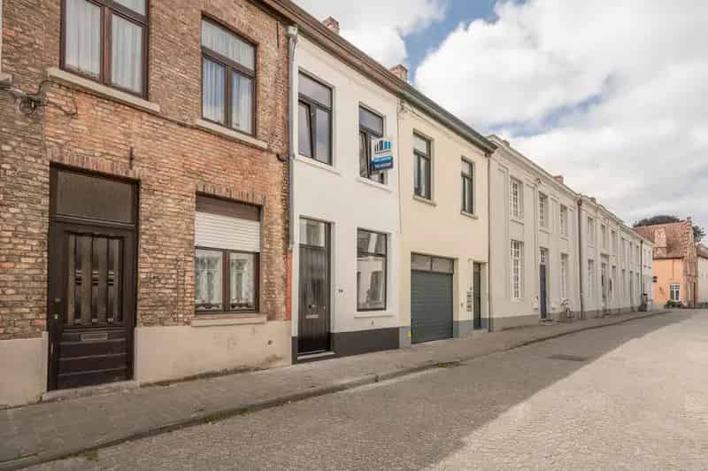 Huis te huur Brugge Centrum 2 slaapkamers instapklaar
