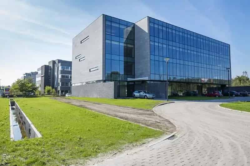 Hedendaagse Kantoren 870m² Zichtlocatie