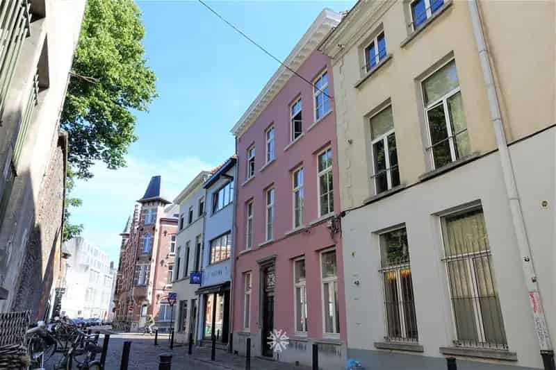 Studio te Huur Gent Centrum - Lichtrijk en Centraal