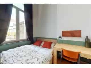 Appartement Medehuur Etterbeek - 6 slaapkamers, tuin, nabij metro