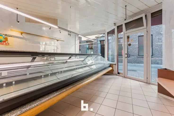 Handelspand met Woning te Torhout