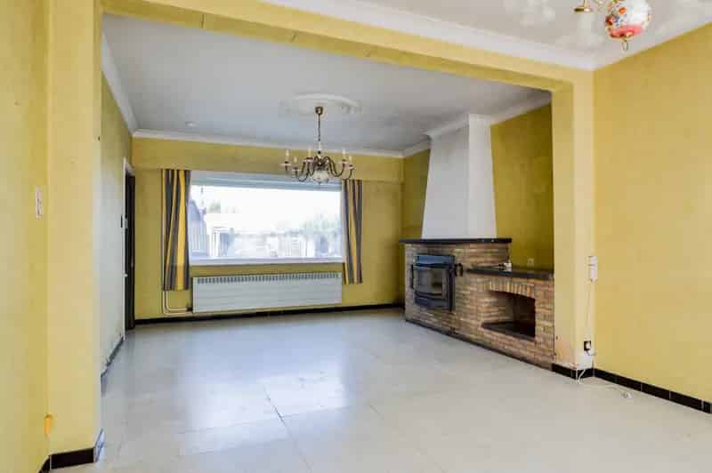 Huis te huur Eernegem: Ruime woning 3 slaapkamers tuin berging
