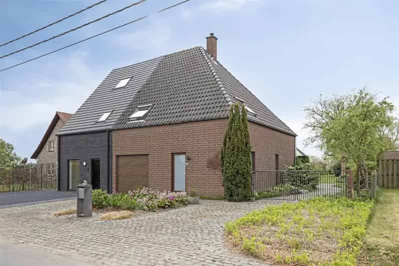 Huis te huur Wetteren: 4 slaapkamers, grote tuin, energiezuinig