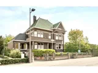Herenhuis te koop Anzegem - Art Deco woning met tuin