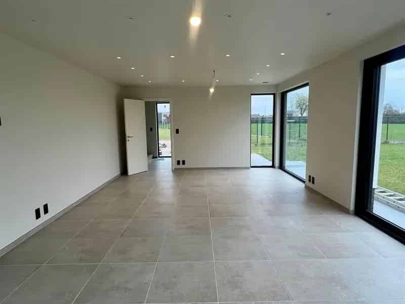 Nieuwbouwwoning 3 slaapkamers tuin garage