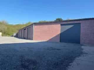 Garageboxen te koop Quaregnon - Investeerders kans