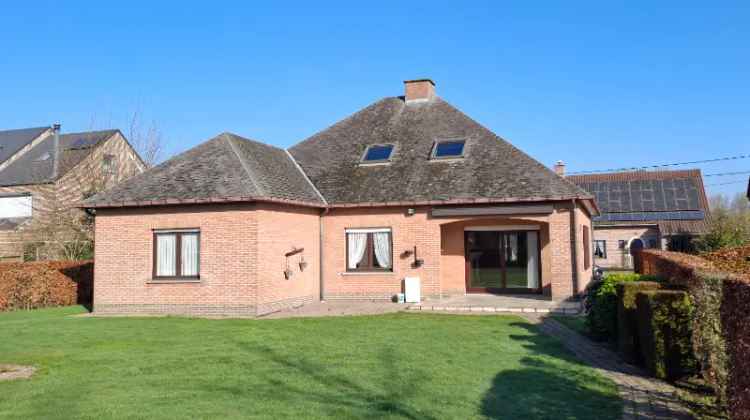 Landhuis te koop 164m² 80m² zolder 12 are tuin
