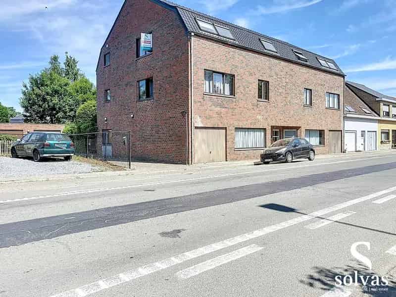Ruim Dakappartement 2 Slaapkamers Waarschoot