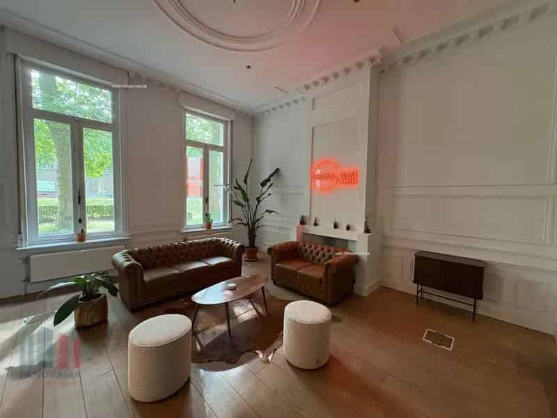 Kantoorruimte te huur Gent Coupure 287m²