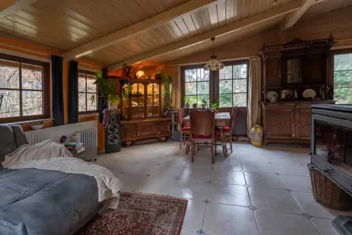 Huis te Koop Wuustwezel: Weekendverblijf met Huurder