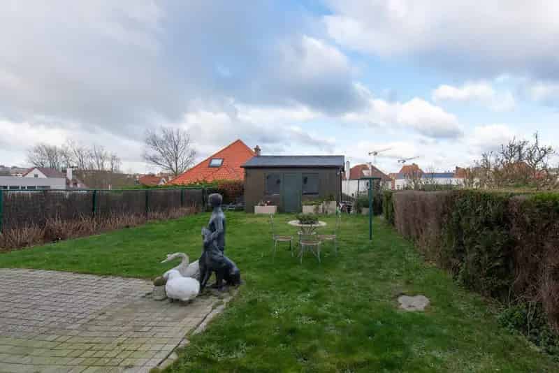 Villa te Nieuwpoort 1151m2 Topligging