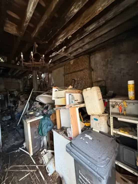 Huis Te Koop Seraing - Renovatieproject met 4 slaapkamers