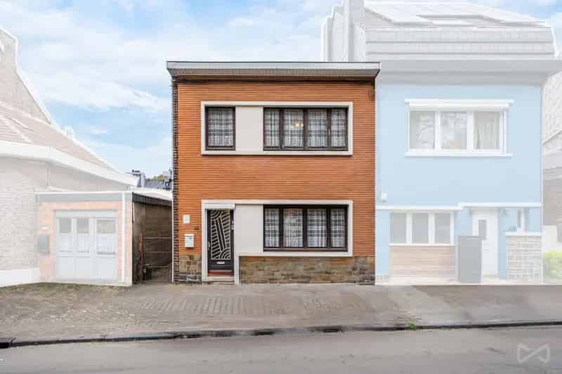 Huis te renoveren met tuin Montegnée